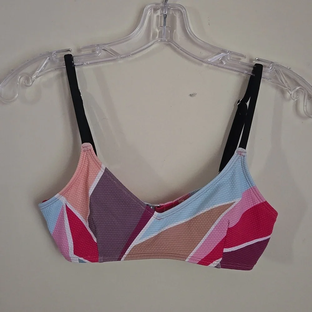 Aero Geometric Bikini Top - Picture 4 of 6